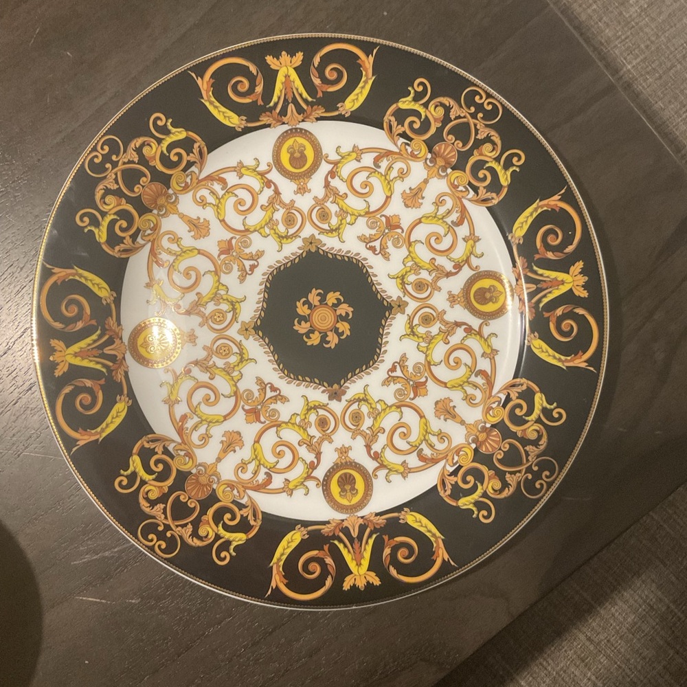 Versce plate